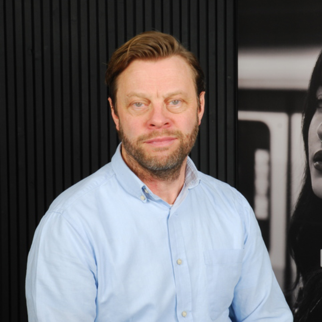 Säg hej till vår nya kollega Anders!
Med bakgrund från Ica och dagligvaruhandeln har Anders erfarenhet från både kund- och leverantörssidan. Han tar med sig erfarenheter inom försäljning och kundsupport. Vi är glada över att få stärka upp teamet och välkomna Anders till Smartshop.